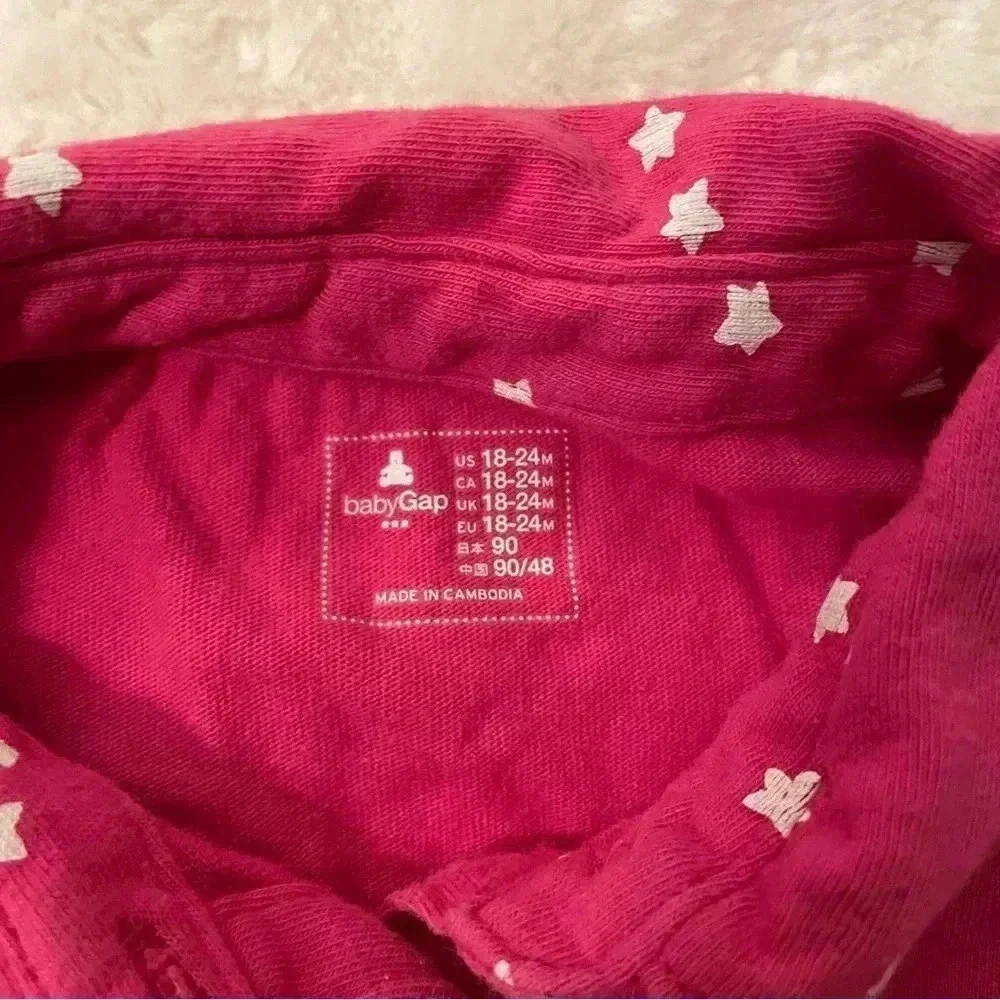 GAP 18-24 months pink star shirt sleeve dress with button and‎ bow details​
